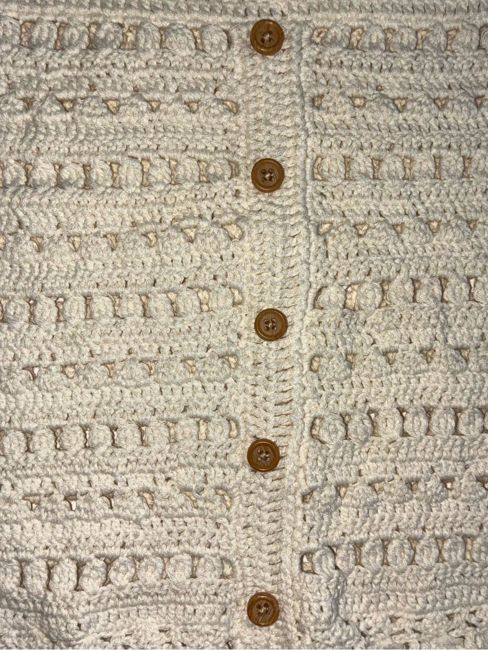 AE - Crochet Button Tank Top - Picture 2 of 4